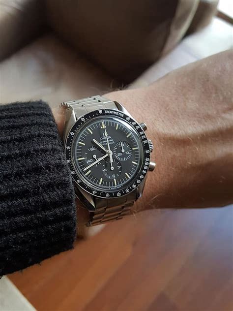 Omega Speedmaster size chart